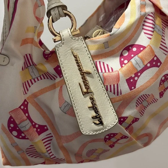 Salvatore Ferragamo Pink and White Satin Shoulder Bag - Picture 8 of 17